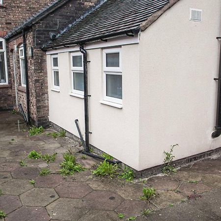 Flow Homes Stoke-on-Trent Exterior photo